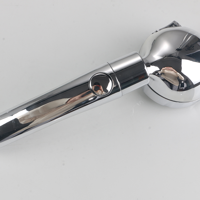 Mikä tekee ruostumattomasta teräksestä valmistetusta suihkuletkusta kestävämmän kuin tavalliset letkut?